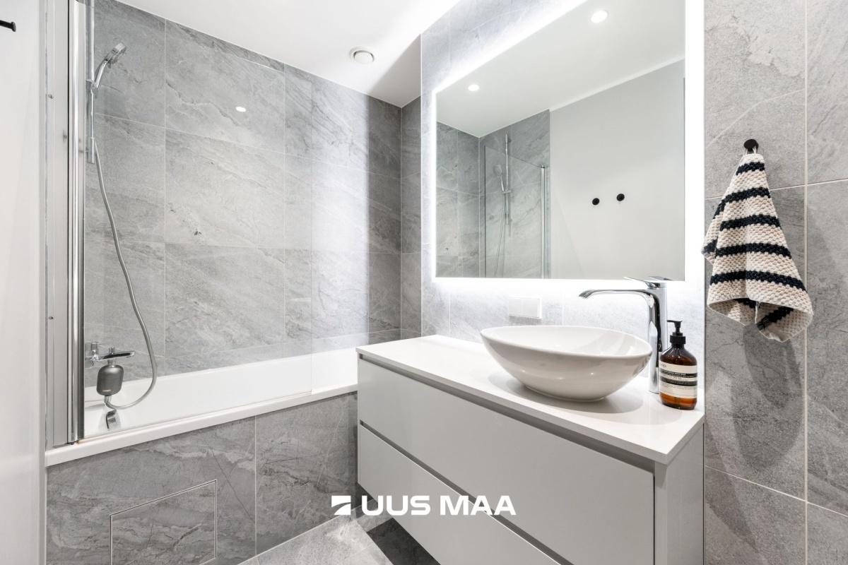 Viimsi vald, Haabneeme alevik, Laaneserva tee 8-2