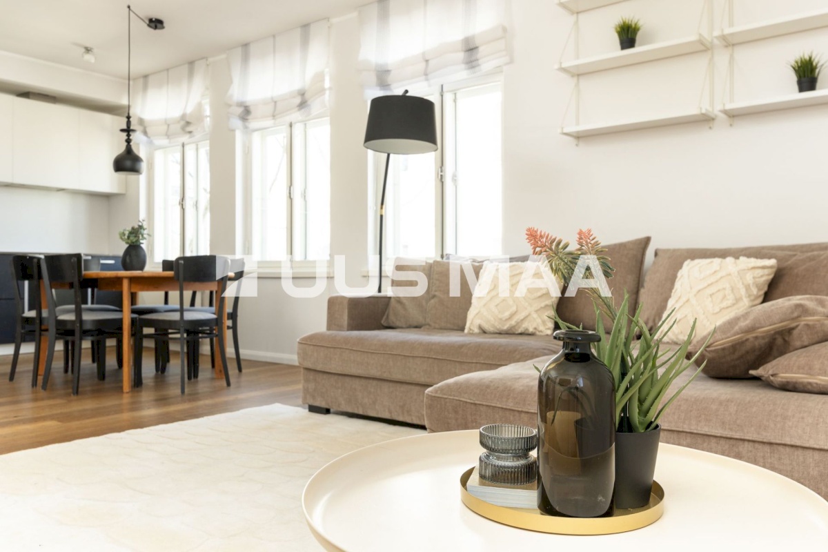 Tallinn, Kesklinna linnaosa, Kadriorg, F.J. Wiedemanni 11