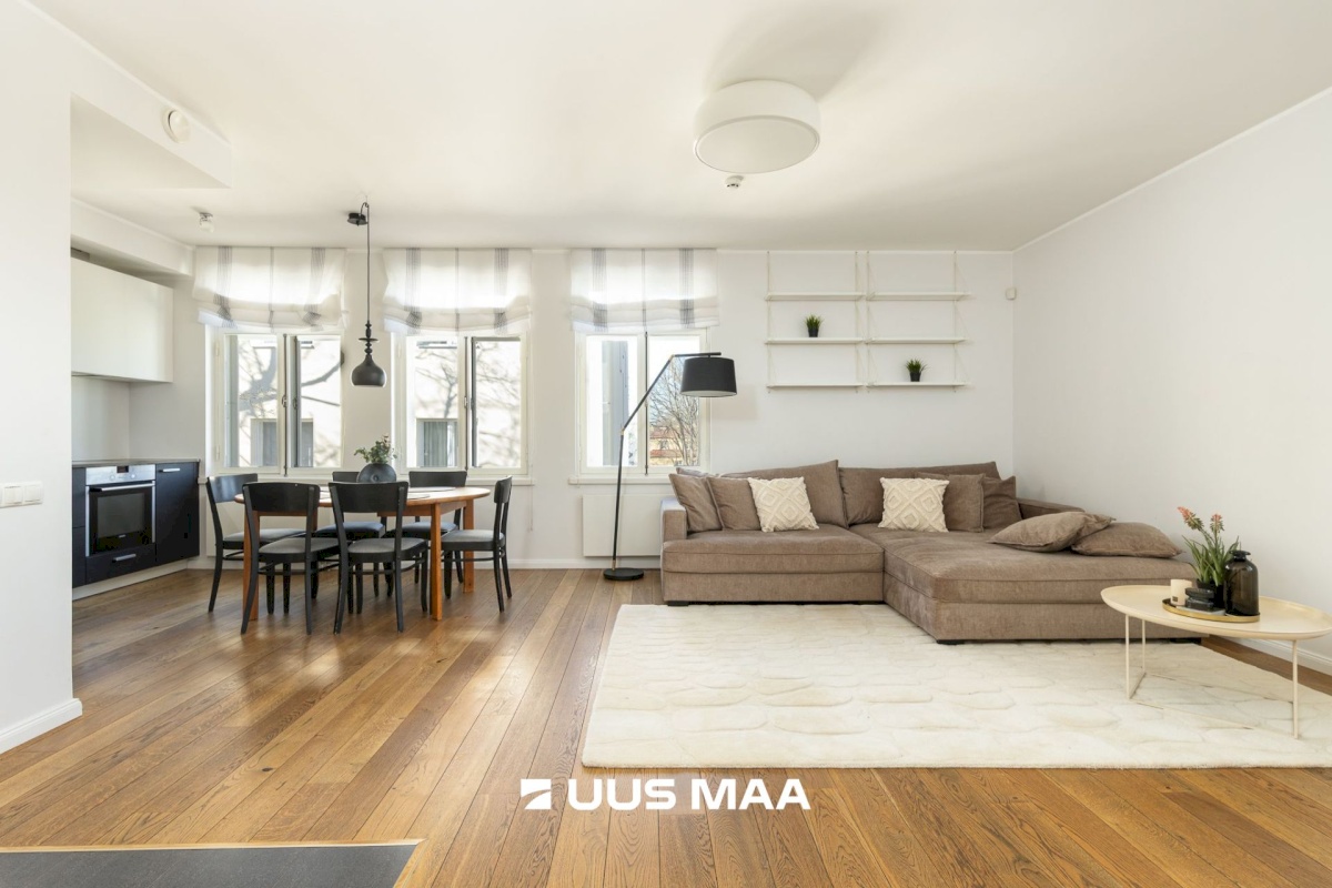 Tallinn, Kesklinna linnaosa, Kadriorg, F.J. Wiedemanni 11