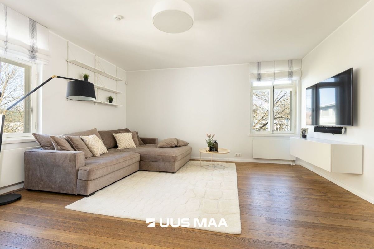 Tallinn, Kesklinna linnaosa, Kadriorg, F.J. Wiedemanni 11