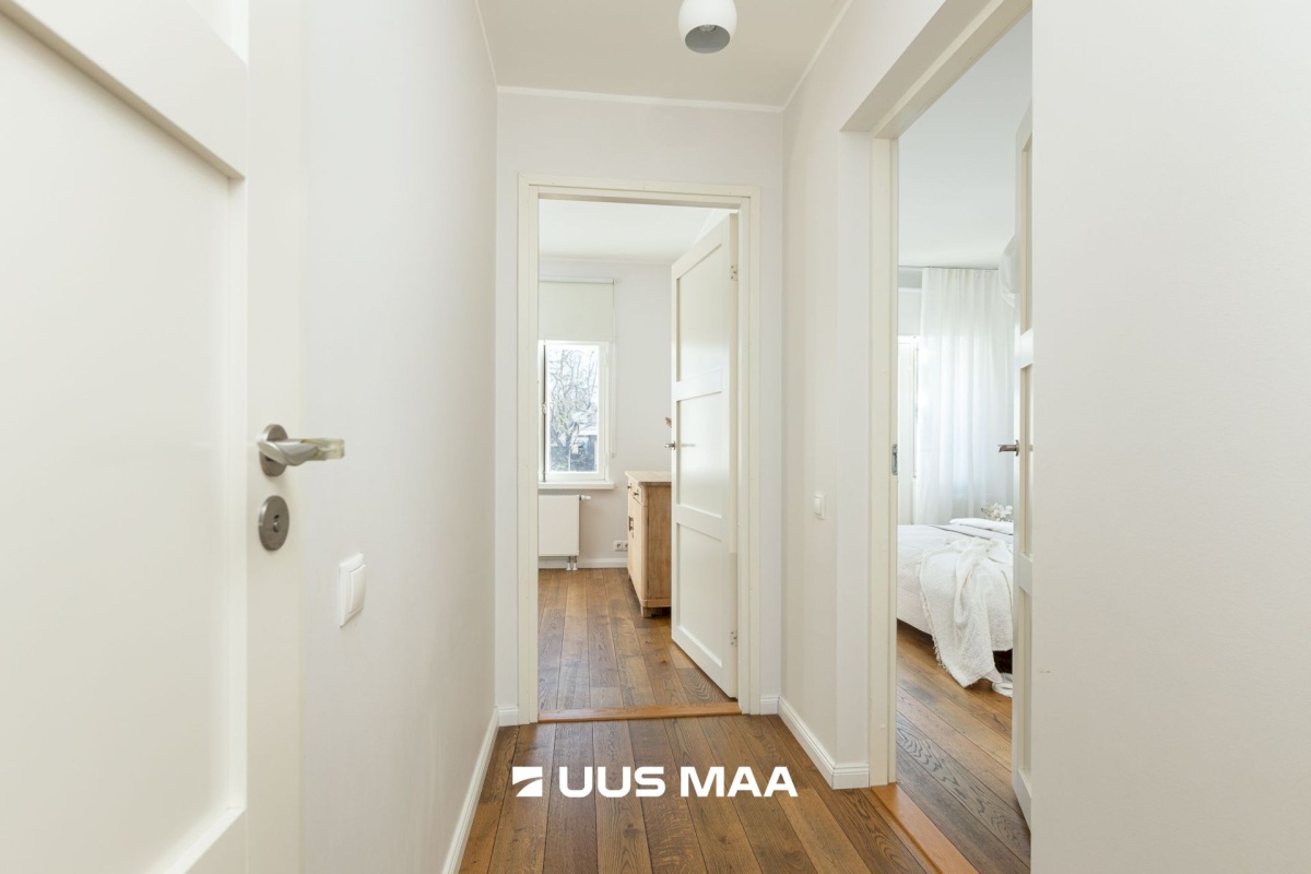 Tallinn, Kesklinna linnaosa, Kadriorg, F.J. Wiedemanni 11