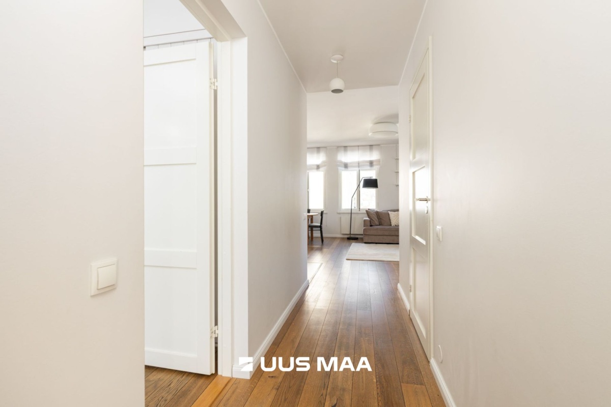 Tallinn, Kesklinna linnaosa, Kadriorg, F.J. Wiedemanni 11