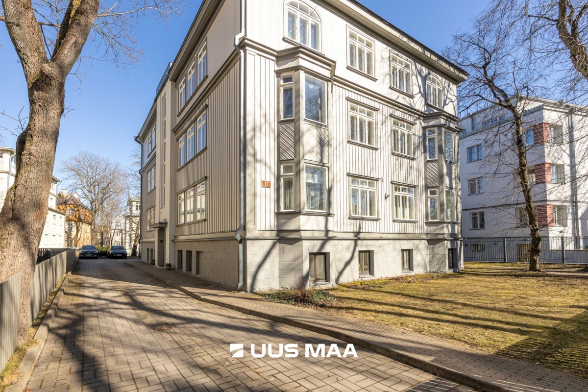 Tallinn, Kesklinna linnaosa, Kadriorg, F.J. Wiedemanni 11