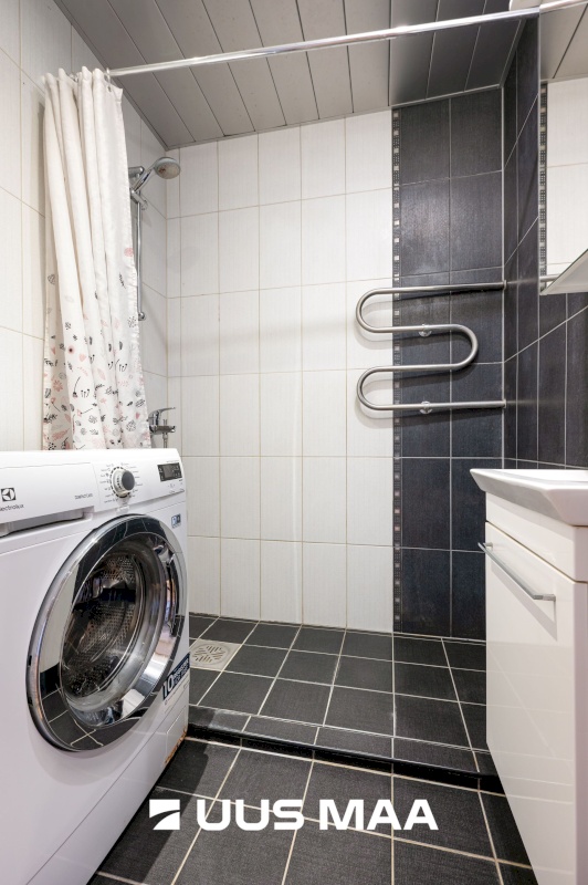 Tallinn, Nõmme linnaosa, Vabaduse pst 160a