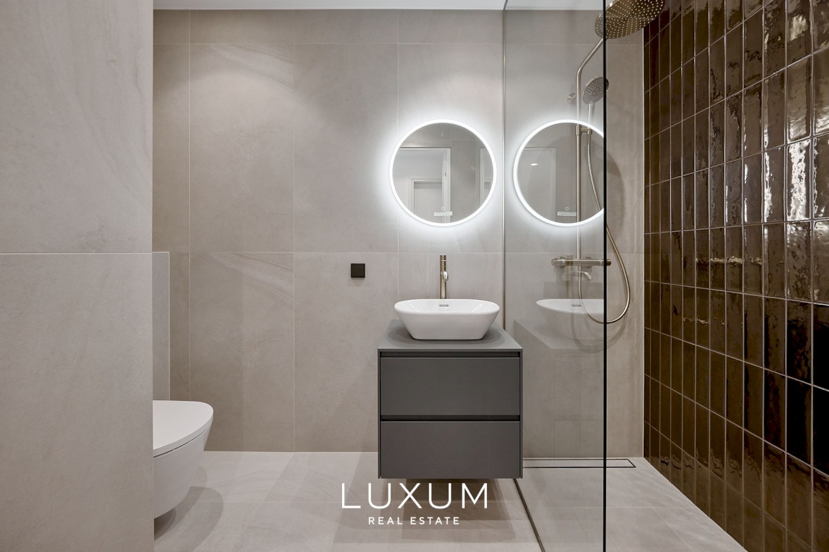 Tallinn, Põhja-Tallinna linnaosa, Kalamaja, Kopli 2