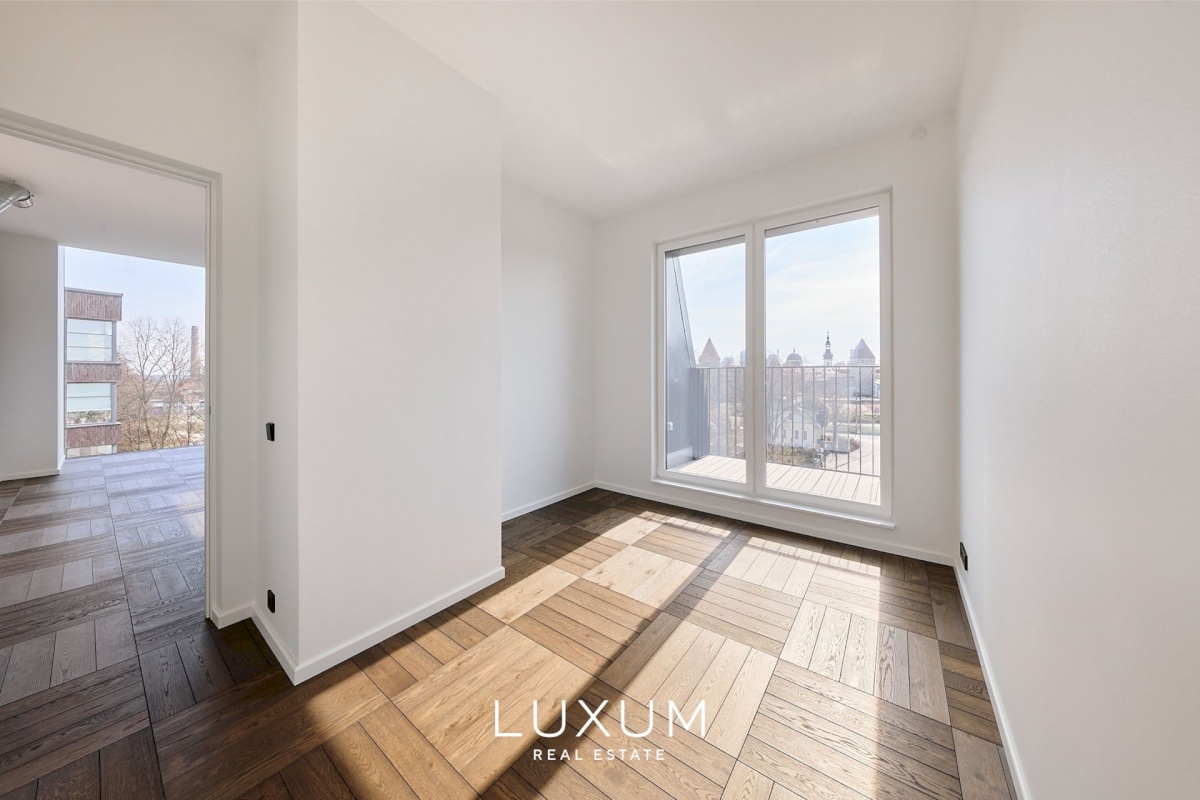 Tallinn, Põhja-Tallinna linnaosa, Kalamaja, Kopli 2