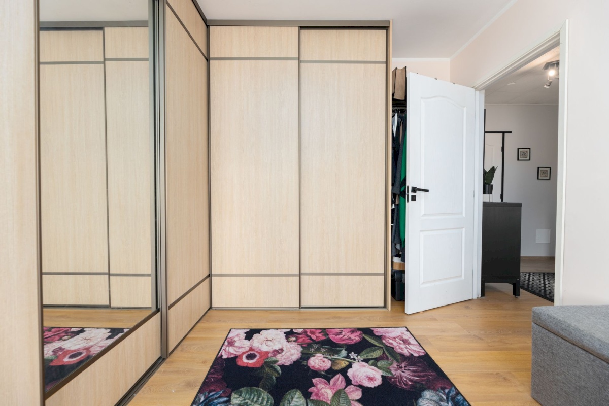 Tallinn, Mustamäe linnaosa, Mustamäe, E. Vilde tee 98