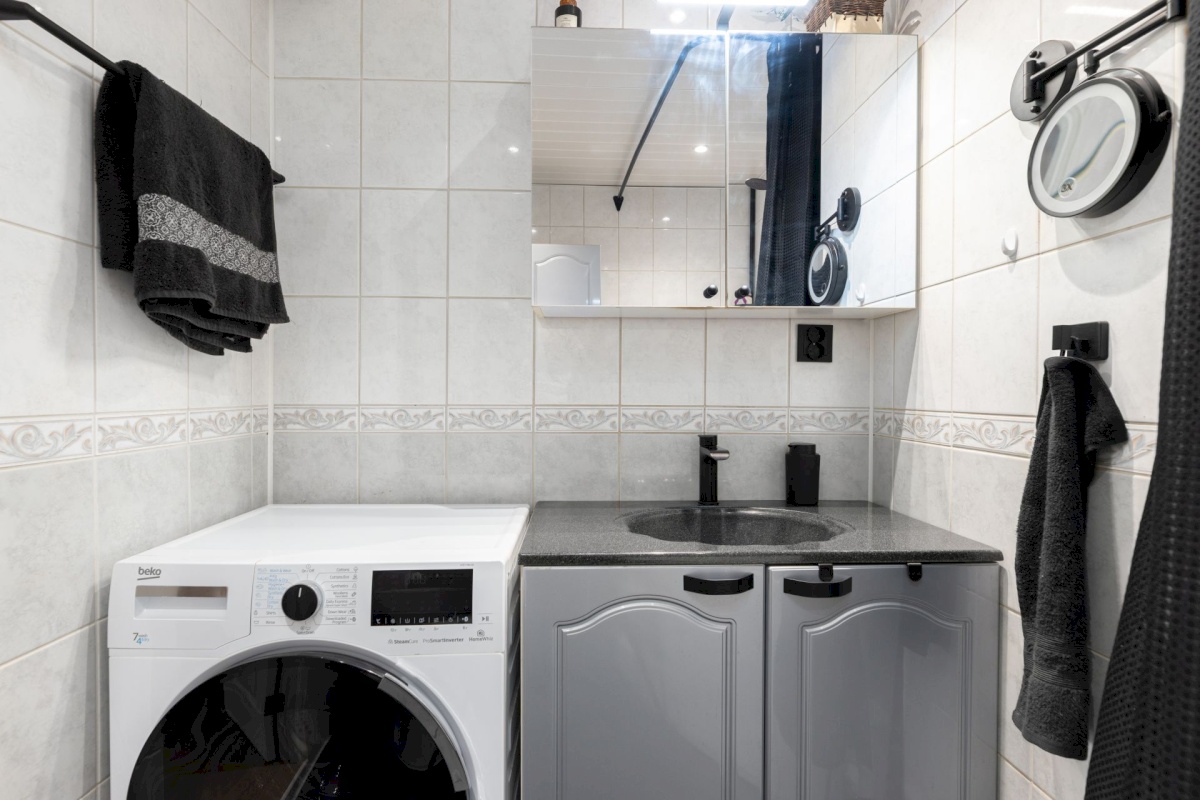 Tallinn, Mustamäe linnaosa, Mustamäe, E. Vilde tee 98