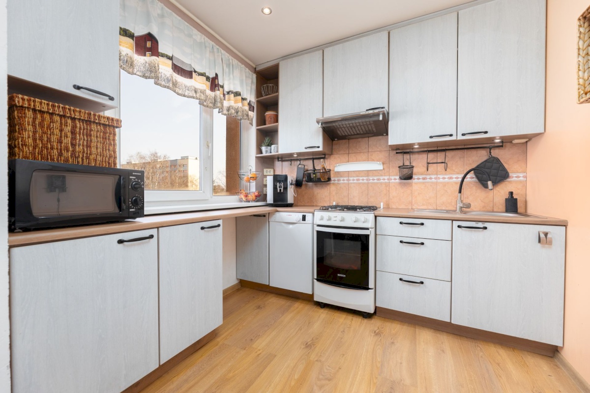 Tallinn, Mustamäe linnaosa, Mustamäe, E. Vilde tee 98