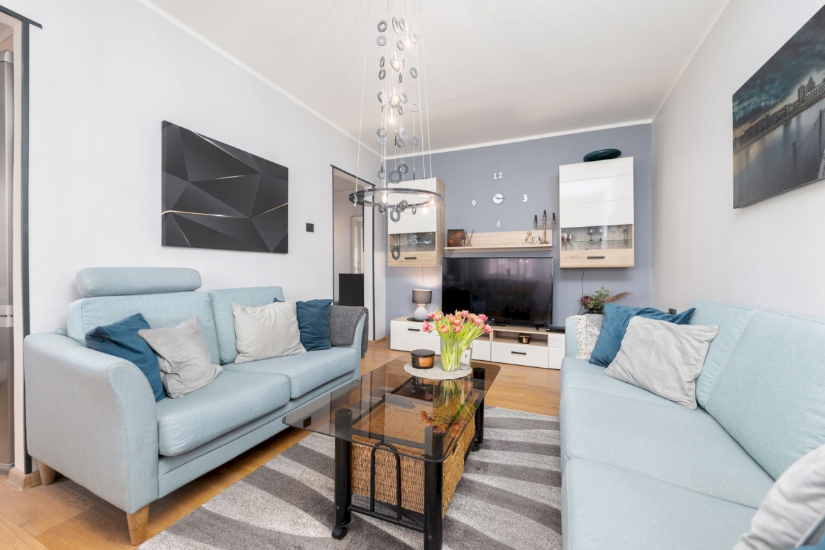 Tallinn, Mustamäe linnaosa, Mustamäe, E. Vilde tee 98