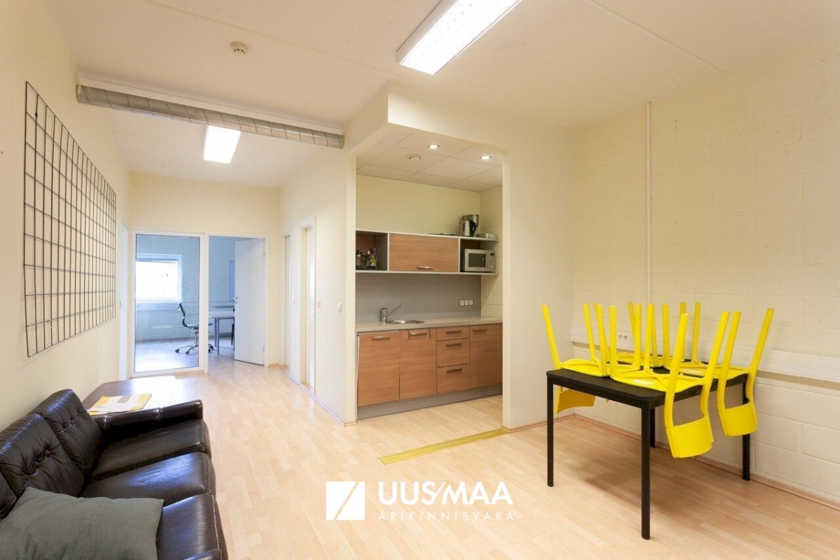 Rae vald, Peetri alevik, Tartu mnt 173