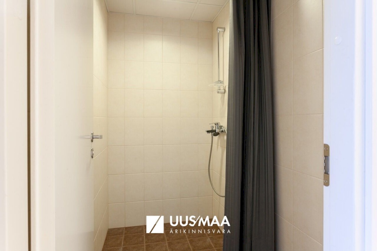 Rae vald, Peetri alevik, Tartu mnt 173