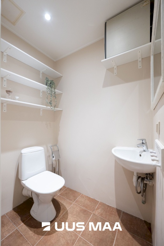 Tallinn, Kesklinna linnaosa, Tatari, Liivalaia 21