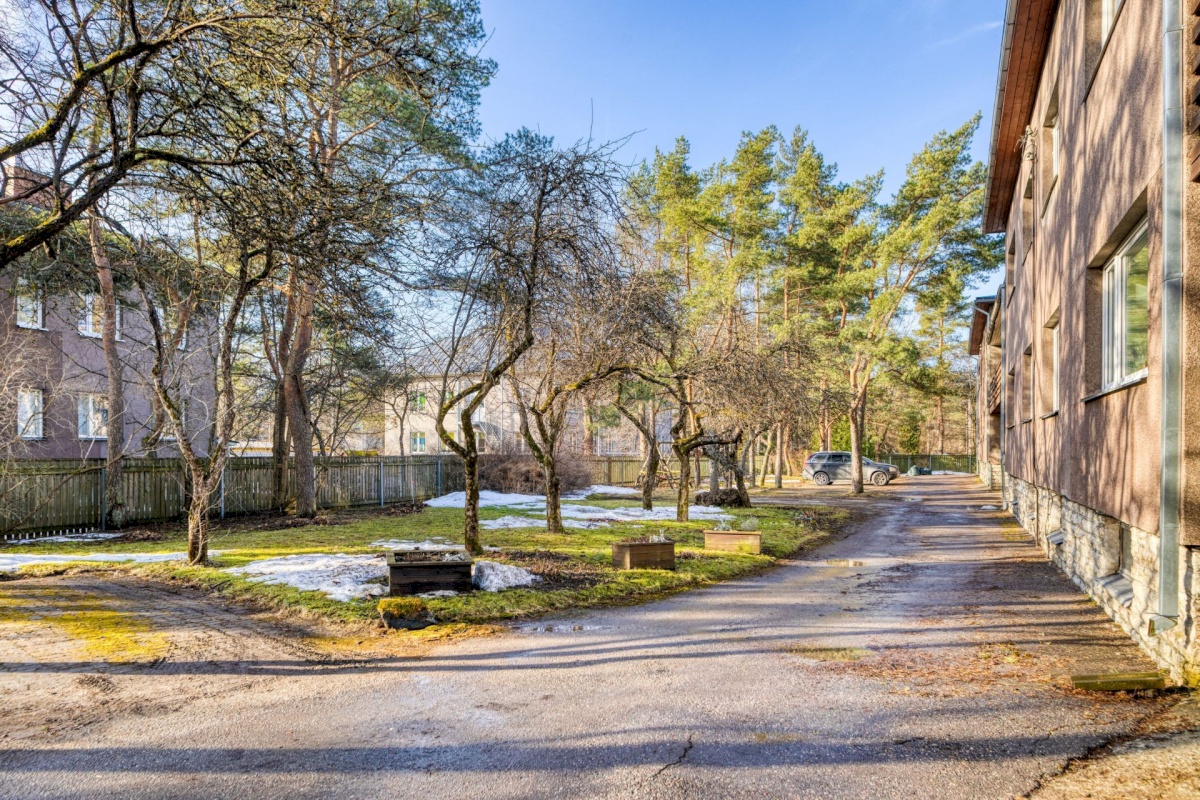 Tallinn, Nõmme linnaosa, Vabaduse pst 133