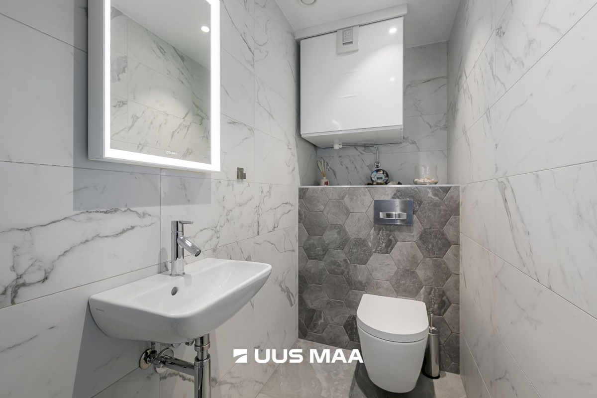 Tallinn, Põhja-Tallinna linnaosa, Kalamaja, Staapli 8