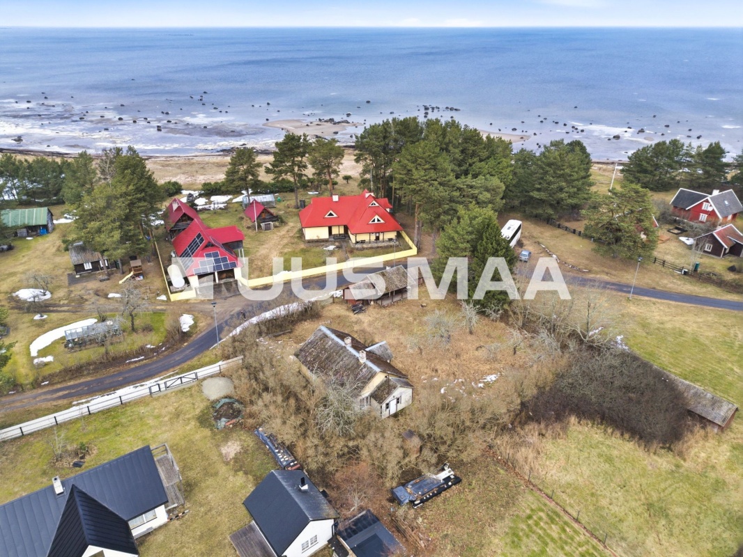 Haljala vald, Vergi küla, Ööbiku tee 10