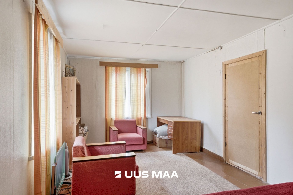 Haljala vald, Vergi küla, Ööbiku tee 10