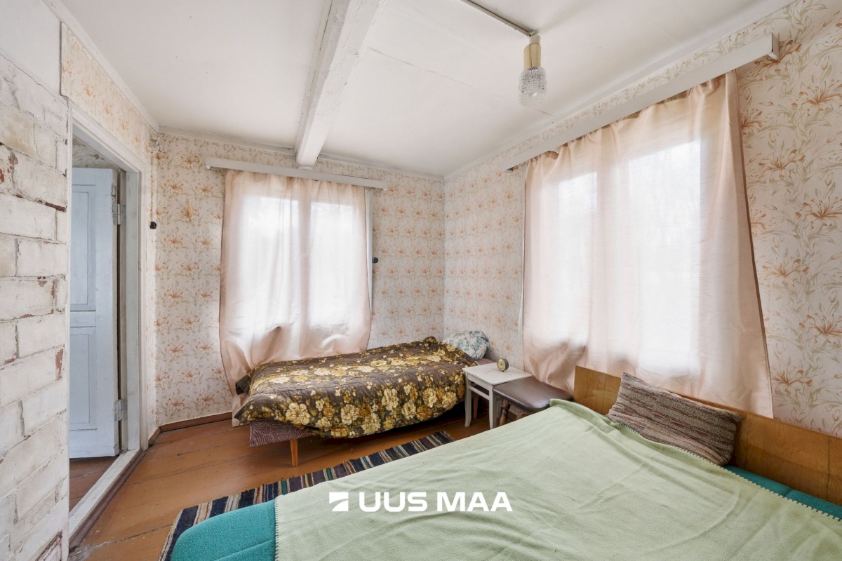 Haljala vald, Vergi küla, Ööbiku tee 10