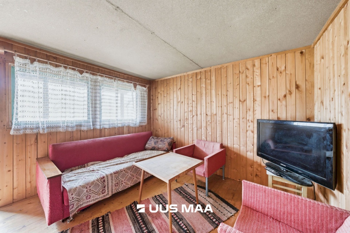 Haljala vald, Vergi küla, Ööbiku tee 10