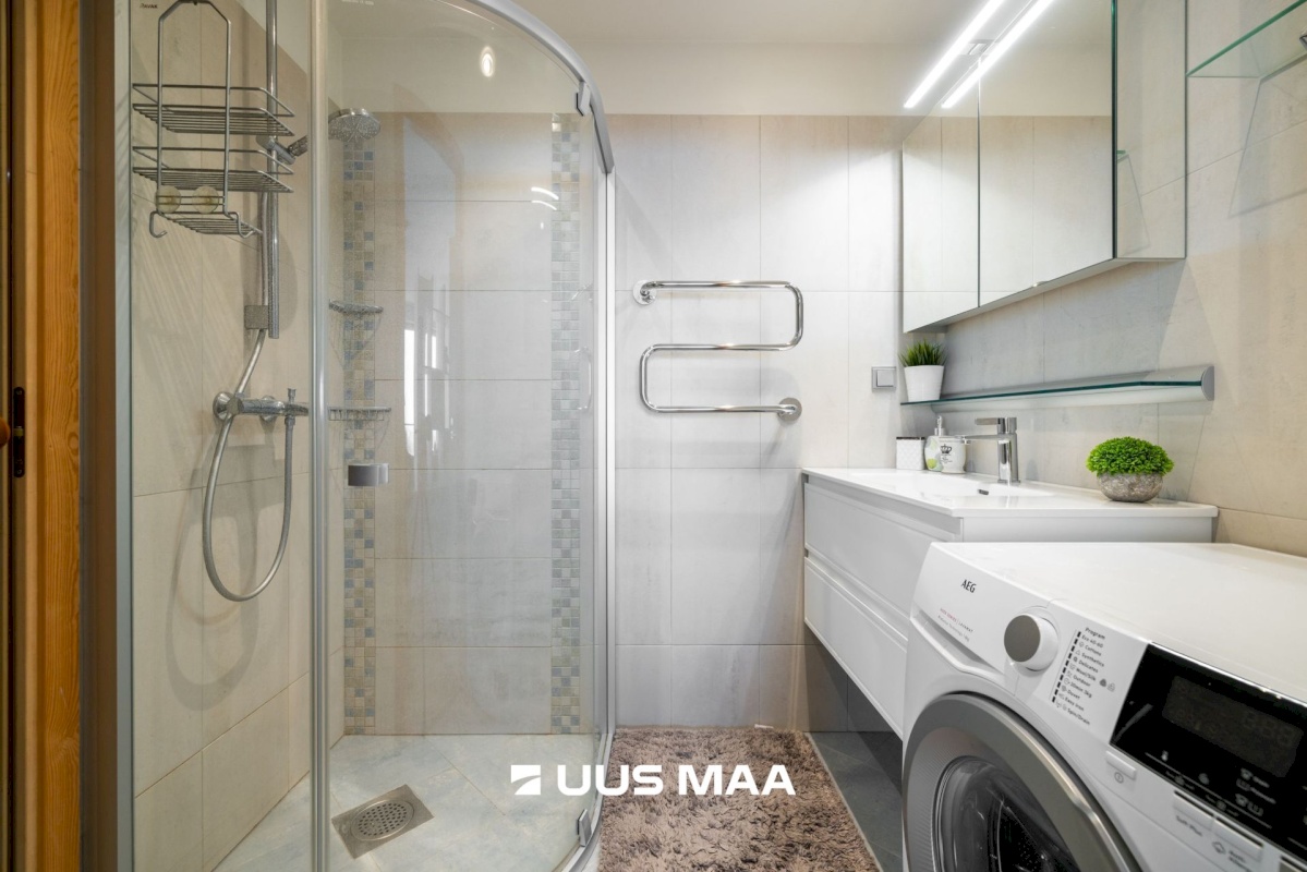 Tallinn, Kesklinna linnaosa, Tõnismäe, Tuvi 12/3