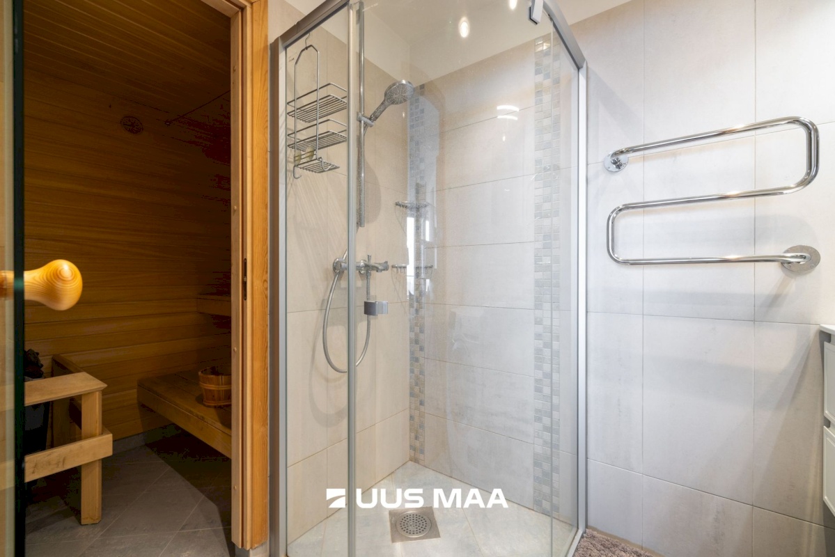 Tallinn, Kesklinna linnaosa, Tõnismäe, Tuvi 12/3