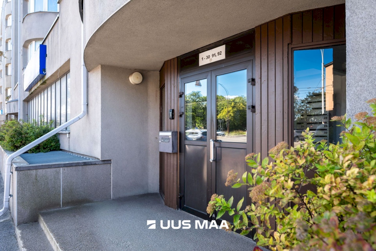 Tallinn, Kesklinna linnaosa, Pärnu mnt 106