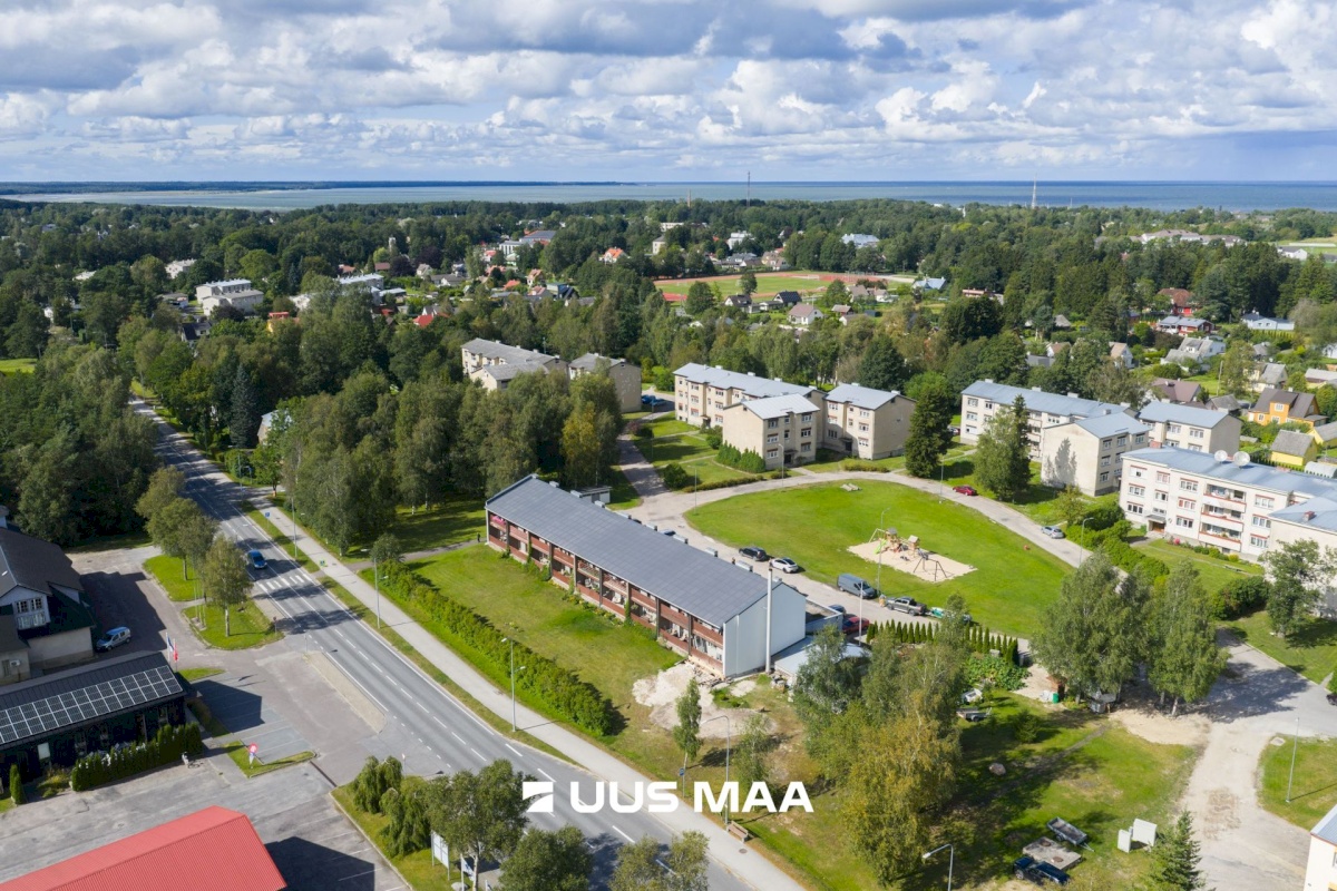 Hiiumaa vald, Kärdla linn, Heltermaa mnt 15