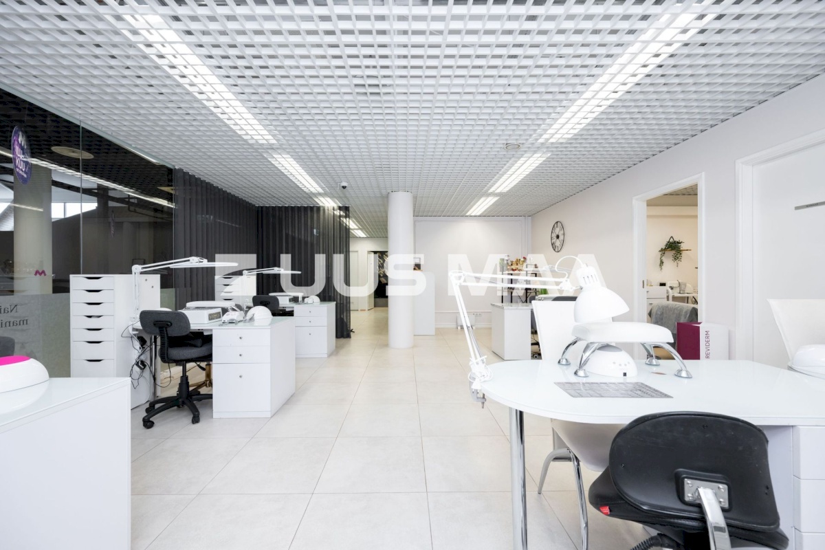 Tallinn, Mustamäe linnaosa, Karjavälja tn 4