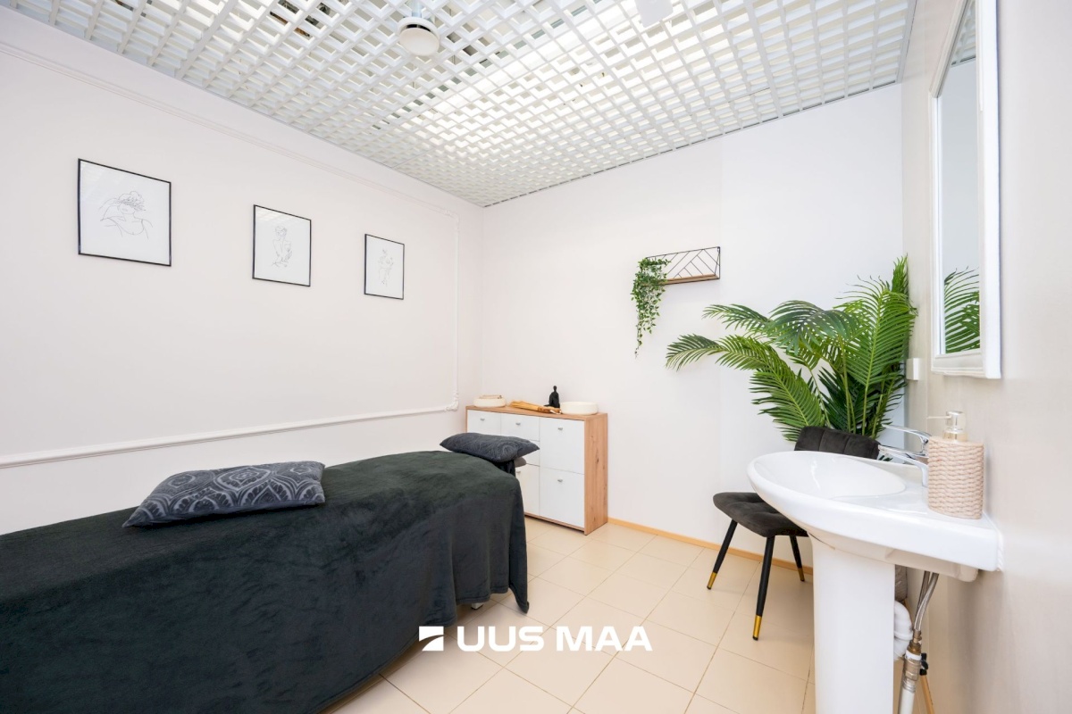 Tallinn, Mustamäe linnaosa, Karjavälja tn 4