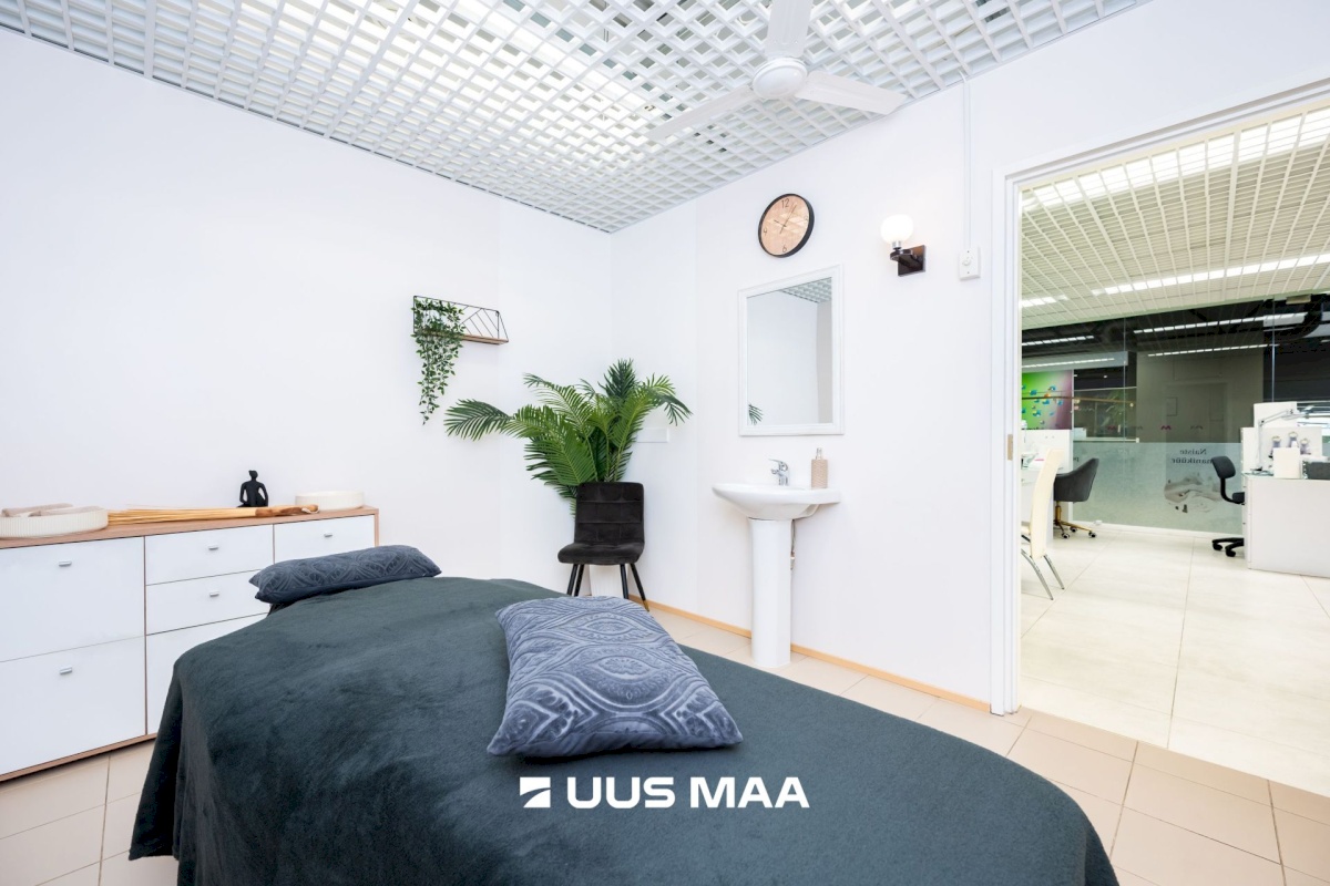 Tallinn, Mustamäe linnaosa, Karjavälja tn 4