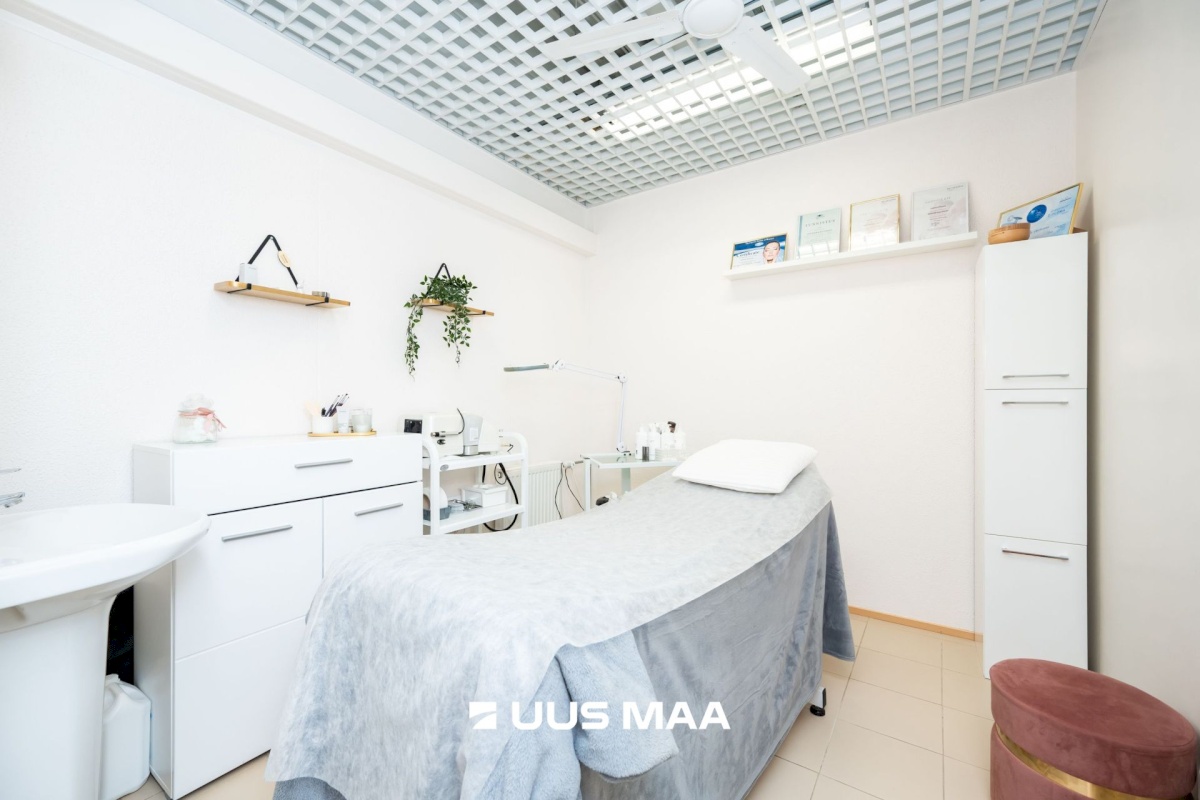 Tallinn, Mustamäe linnaosa, Karjavälja tn 4