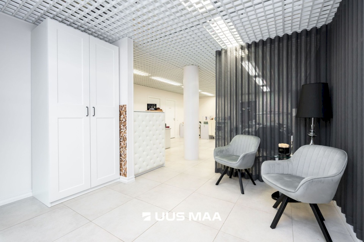 Tallinn, Mustamäe linnaosa, Karjavälja tn 4