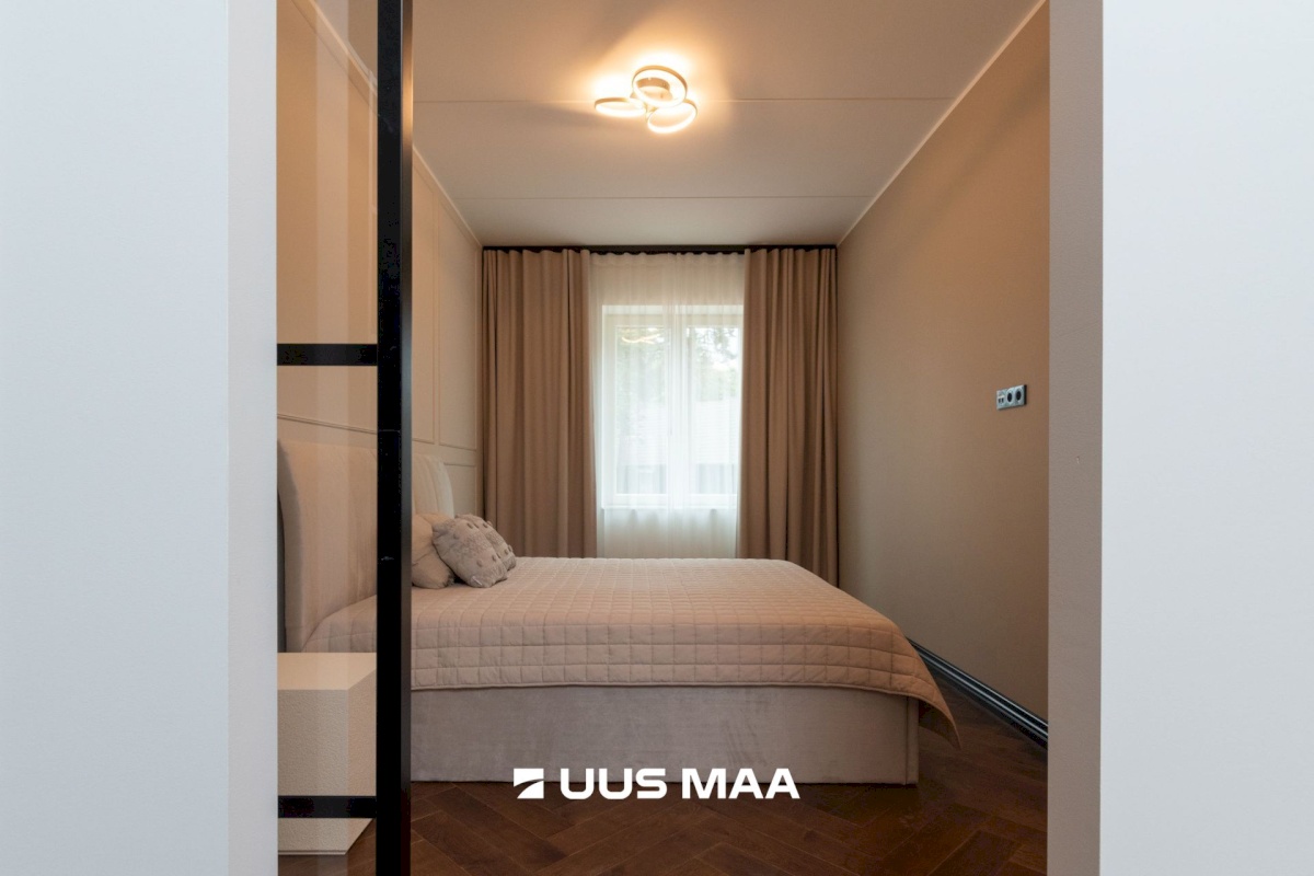 Tallinn, Nõmme linnaosa, Pärnu mnt 328