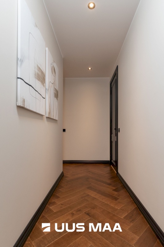 Tallinn, Nõmme linnaosa, Pärnu mnt 328