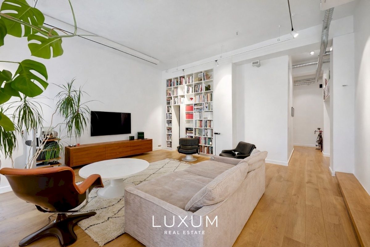 Tallinn, Kesklinna linnaosa, Kreutzwaldi 10