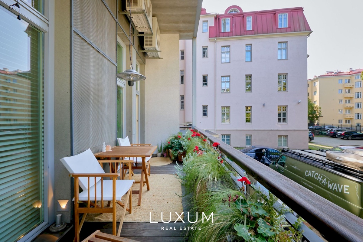 Tallinn, Kesklinna linnaosa, Kreutzwaldi 10