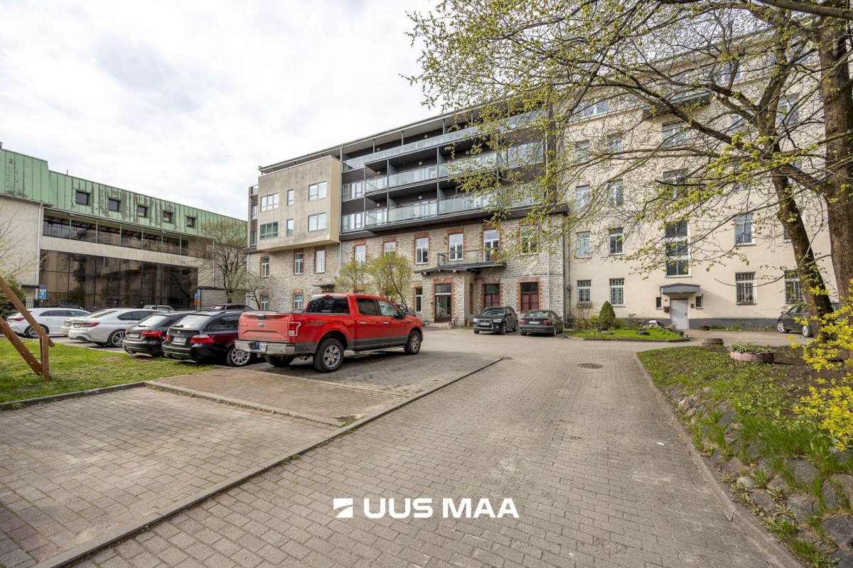 Tallinn, Kesklinna linnaosa, Keldrimäe, Tartu mnt 51