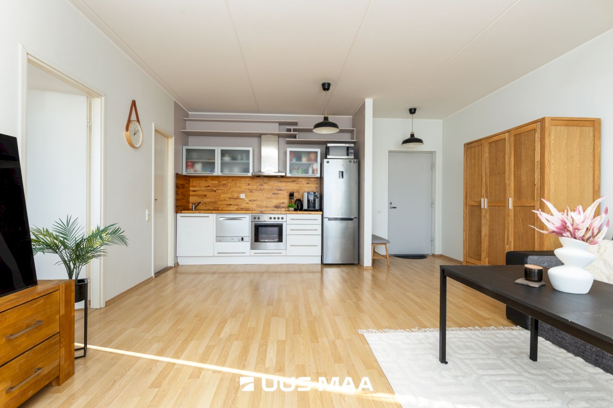 Tallinn, Mustamäe linnaosa, Kadaka, Kadaka pst 169b