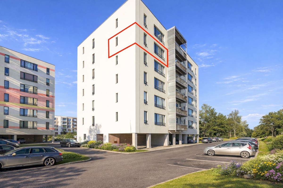 Tallinn, Mustamäe linnaosa, Kadaka, Kadaka pst 169b