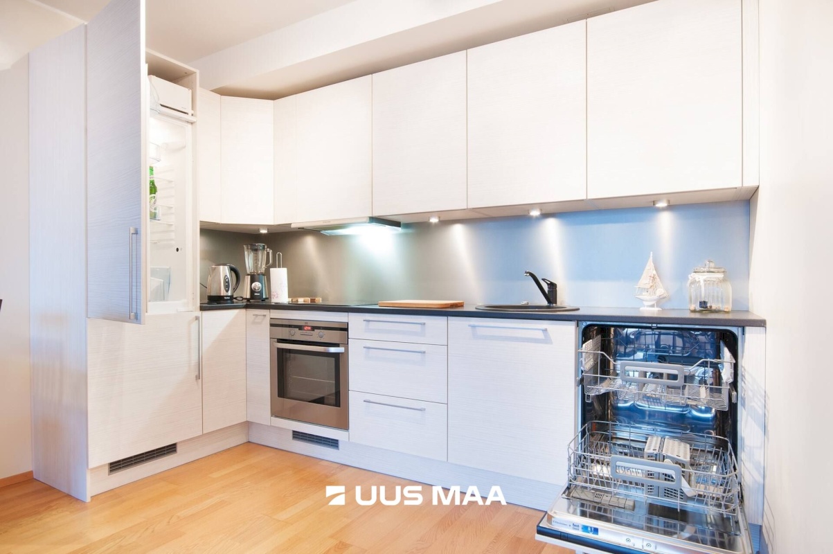 Tallinn, Kesklinna linnaosa, Kitseküla, Pärnu mnt 129c/2