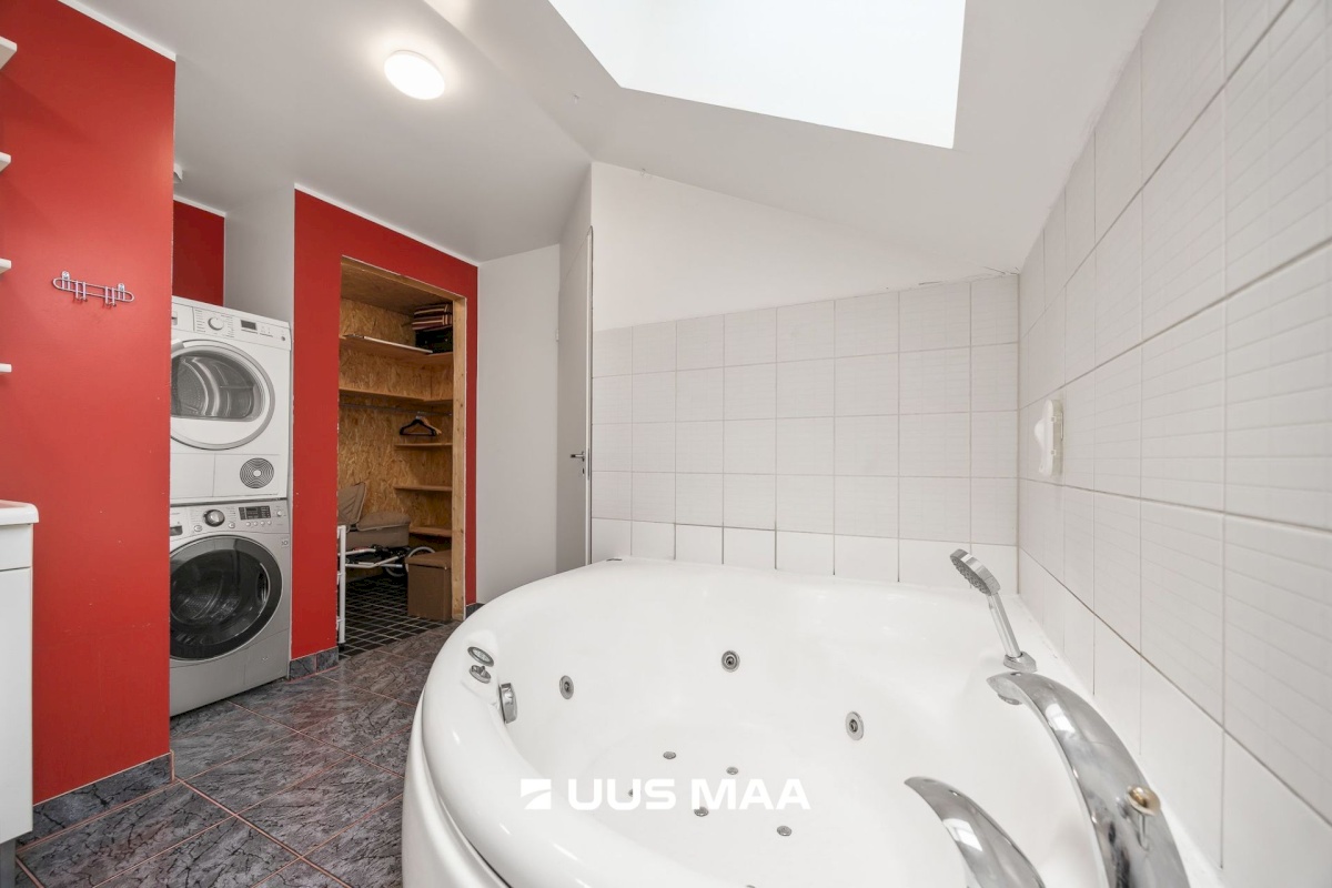 Tallinn, Kristiine linnaosa, Mooni 68