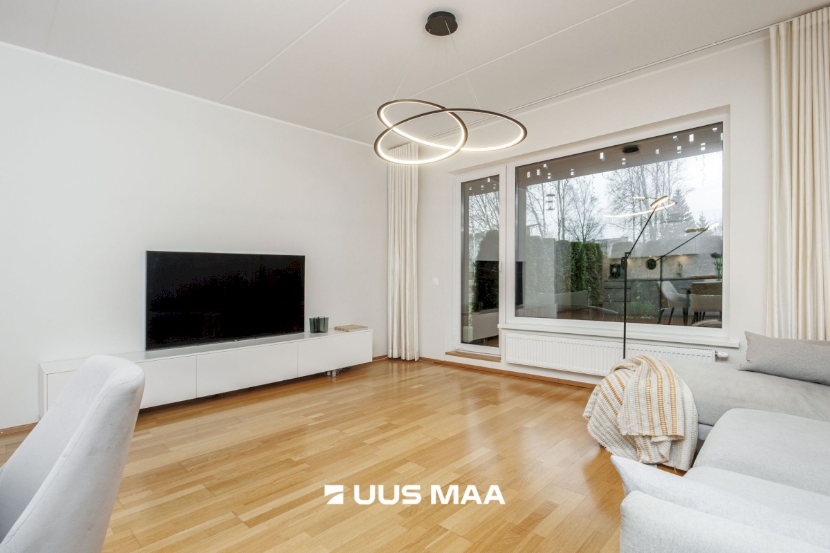 Saue vald, Laagri alevik, Kaselaane põik 8/2