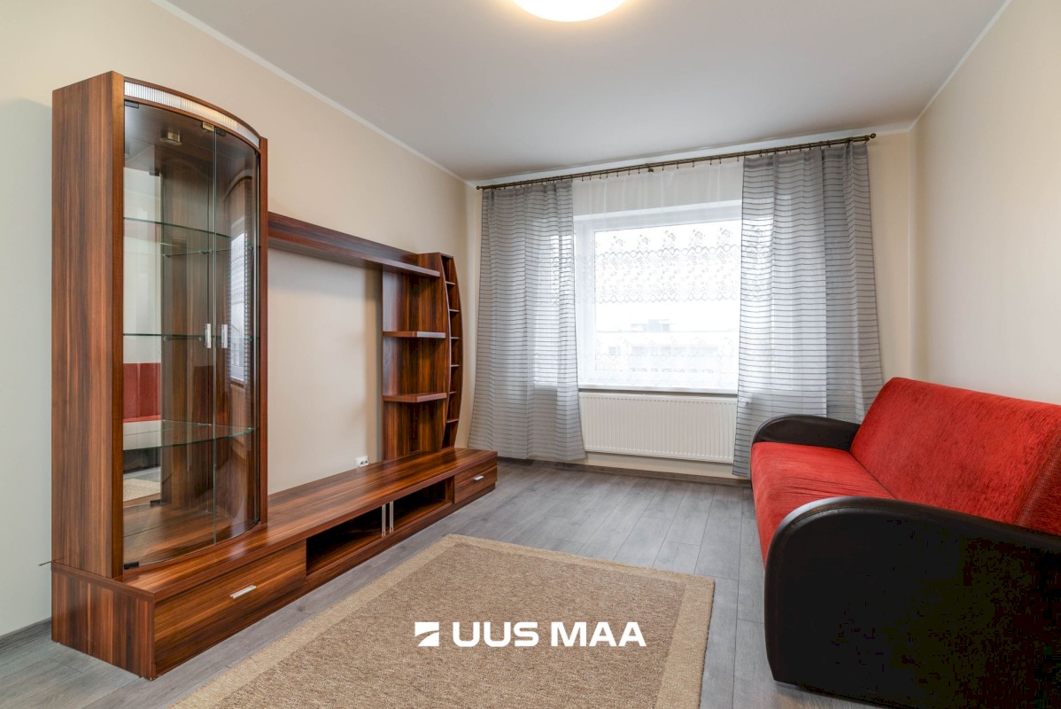 Põhja-Sakala vald, Võhma linn, Väike tn 12a