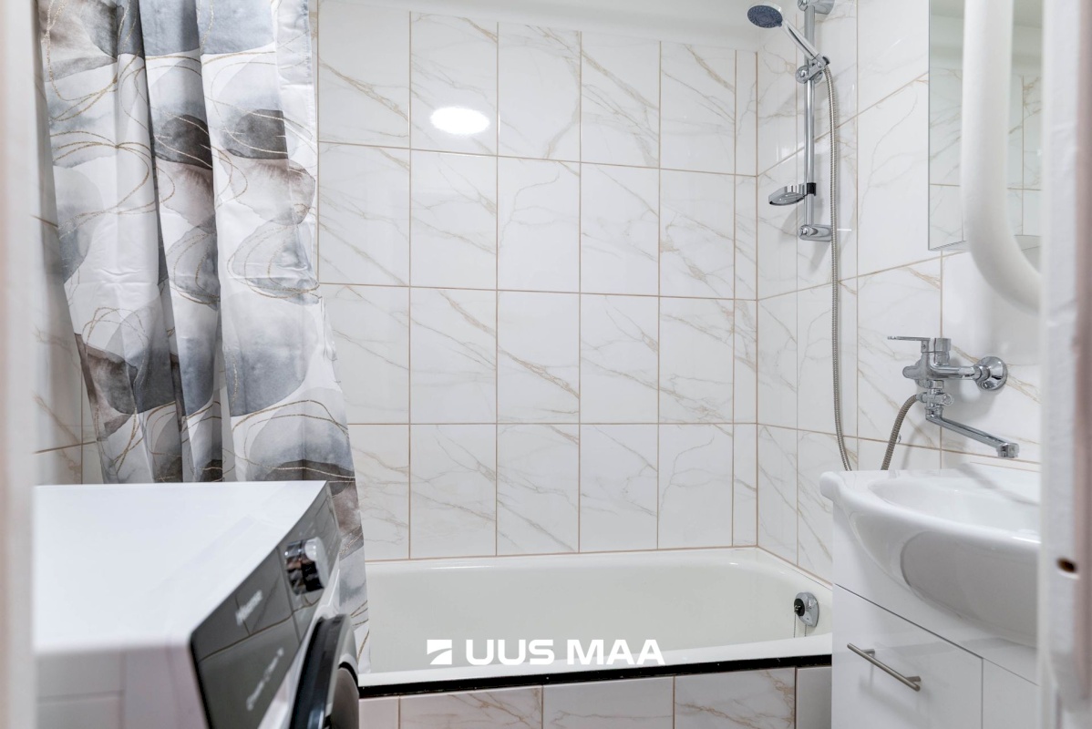 Põhja-Sakala vald, Võhma linn, Väike tn 12a