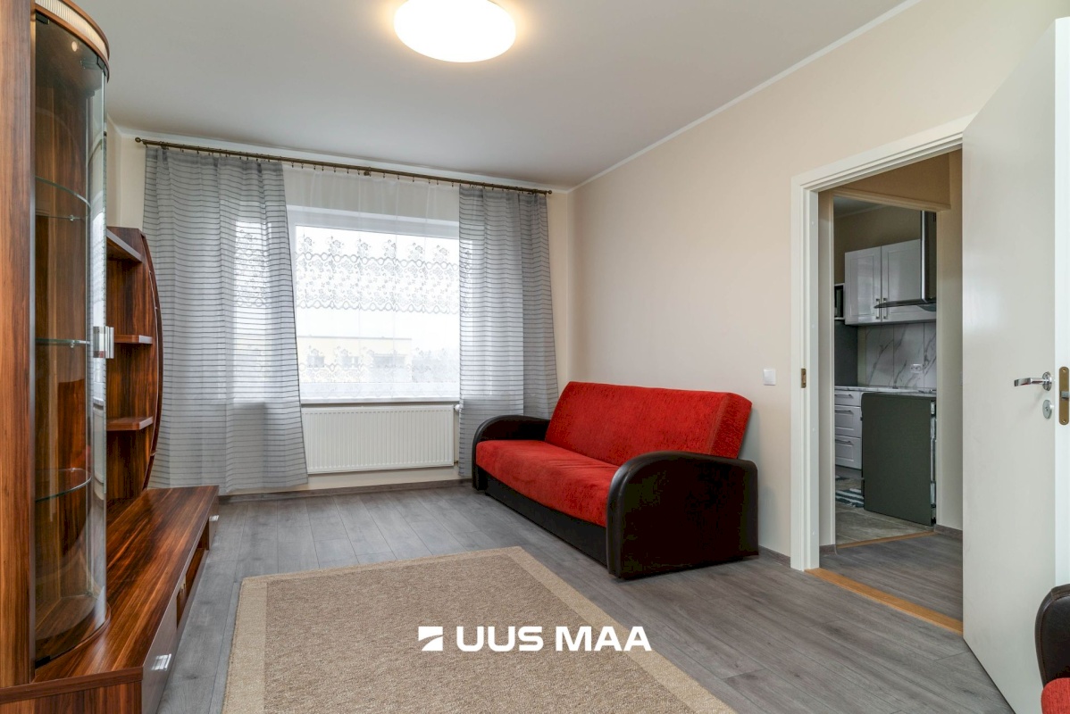 Põhja-Sakala vald, Võhma linn, Väike tn 12a