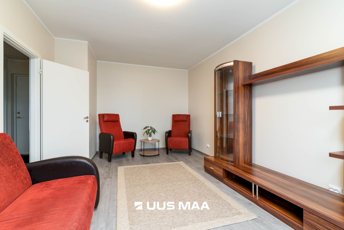 Põhja-Sakala vald, Võhma linn, Väike tn 12a