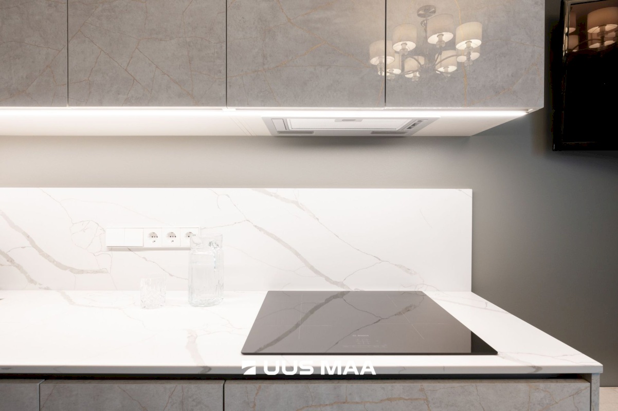 Tallinn, Kesklinna linnaosa, Südalinn, Pärnu mnt 33