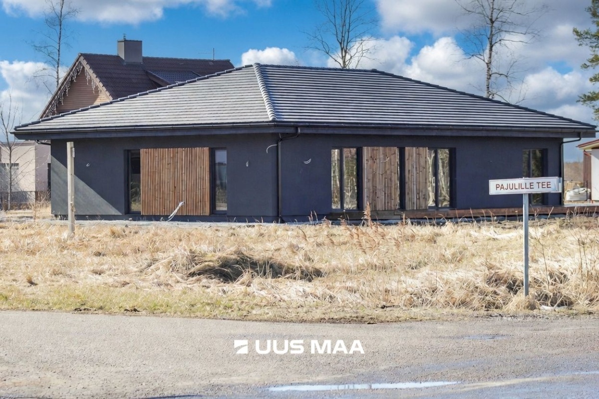 Tori vald, Eametsa küla, Pajulille tee 11