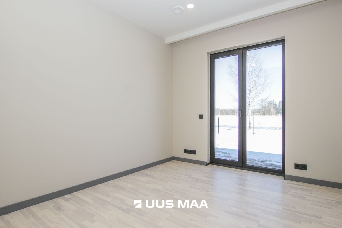 Tori vald, Eametsa küla, Pajulille tee 11