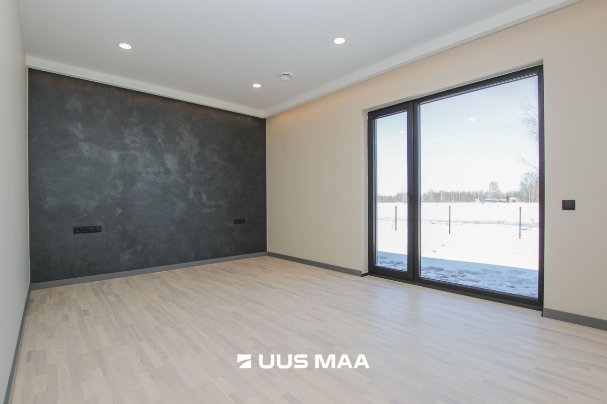 Tori vald, Eametsa küla, Pajulille tee 11